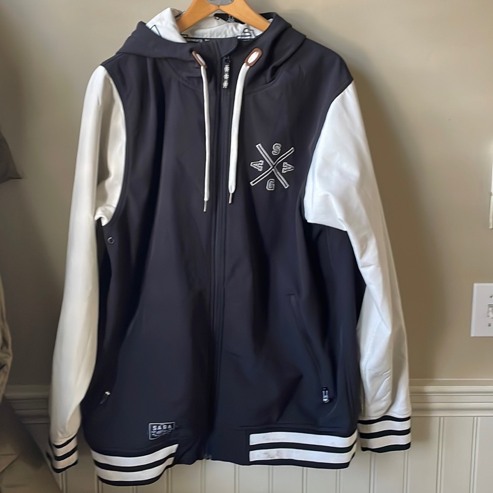 Saga Mens hooded ski/snowboard jacket Large